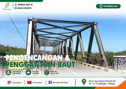 Pengencangan baut Jembatan Cidahon - Garut