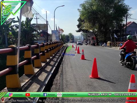 Expansion Joint Asphaltic - Jembatan Kedung Bener