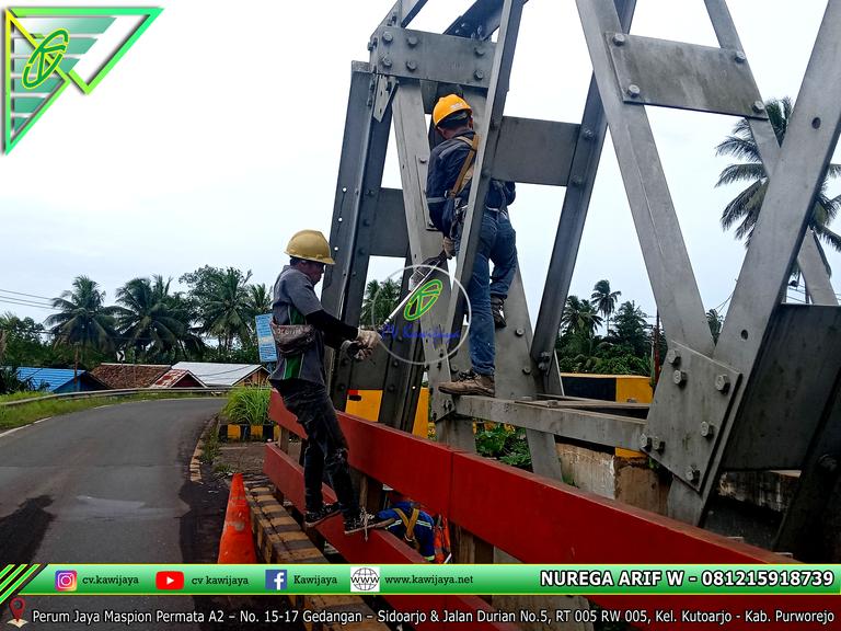 Pengencangan Baut Jembatan Lemau - Bengkulu