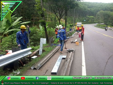 Guardrail Pringsurat, Temanggung - Jateng