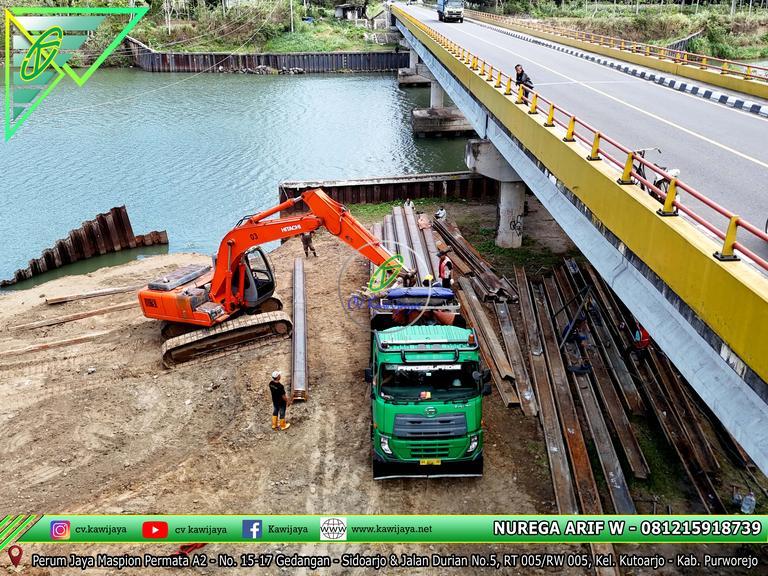 Pemancangan Sheet Pile Baja Jembatan Luk Ulo, Purworejo - Jawa Tengah