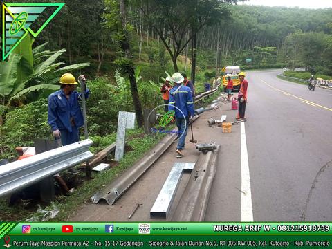 Guardrail Pringsurat, Temanggung - Jateng