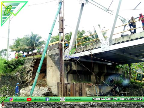Pemancangan Sheet Pile Baja Jembatan Kali keruh - Jawa Tengah
