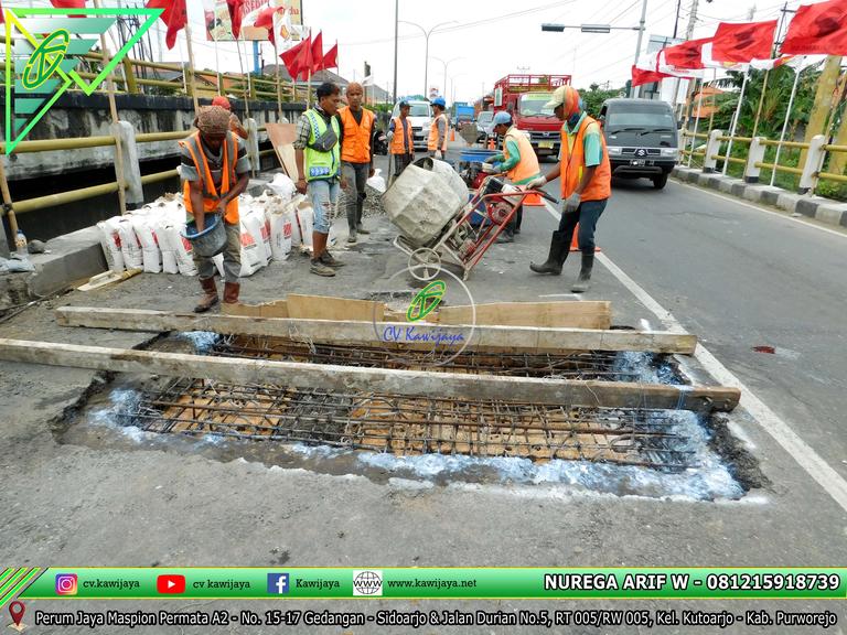 Patching Beton Mutu Tinggi Lantai Jembatan Sumur Panggang, Tegal - Jawa Tengah