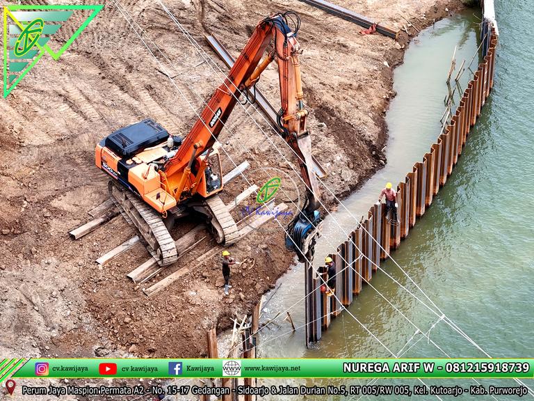 Pemancangan Sheet Pile Baja Jembatan Luk Ulo, Purworejo - Jawa Tengah