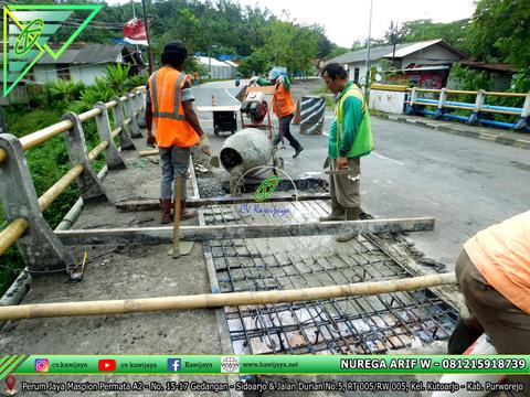 Patching Beton Mutu Tinggi lantai Jembatan Pekuncen, Cilacap - Jawa Tengah