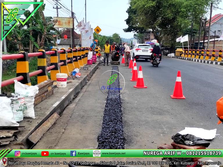 Expansion Joint Asphaltic - Jembatan Kedung Bener