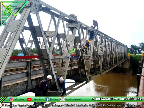 Pengencangan Baut Jembatan Lemau - Bengkulu.