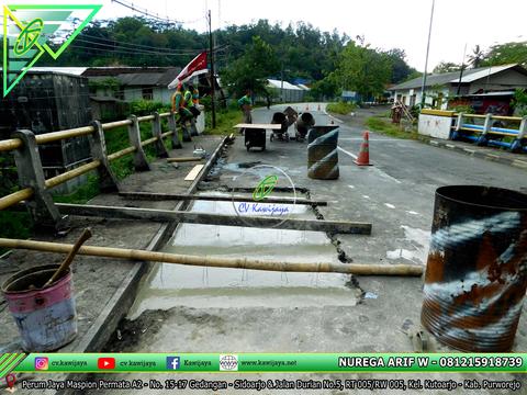 Patching Beton Mutu Tinggi lantai Jembatan Pekuncen, Cilacap - Jawa Tengah