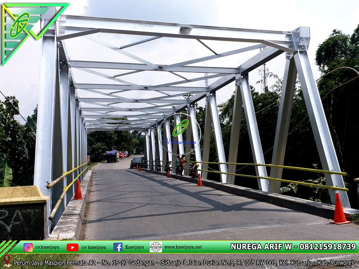 Pengencangan baut jembatan jurug, Surakarta - Jateng