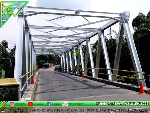 Pengencangan baut jembatan jurug, Surakarta - Jateng