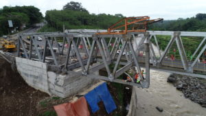 Erection Jembatan Rangka A-60